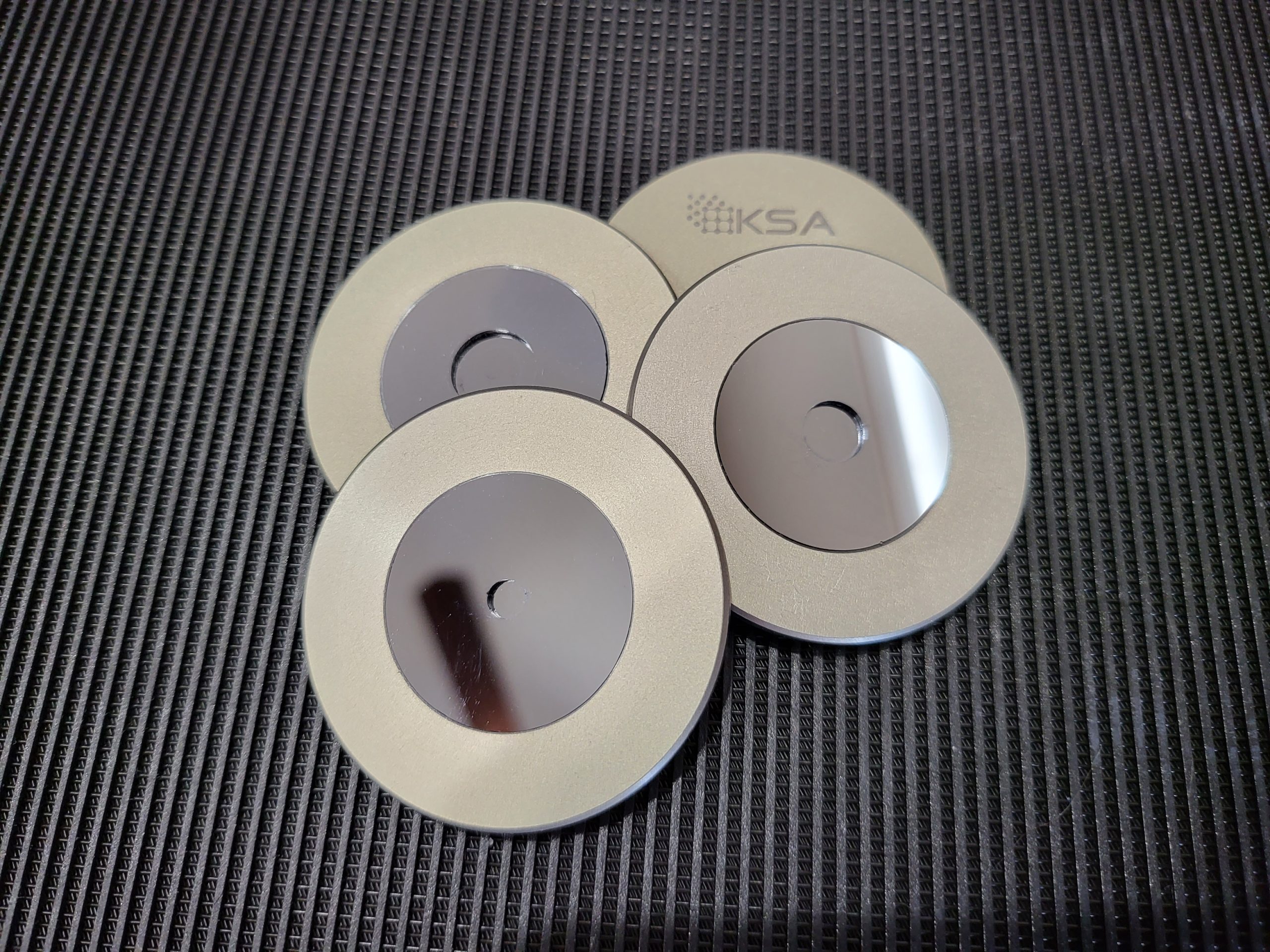 Rigaku D-Max zero background sample holders